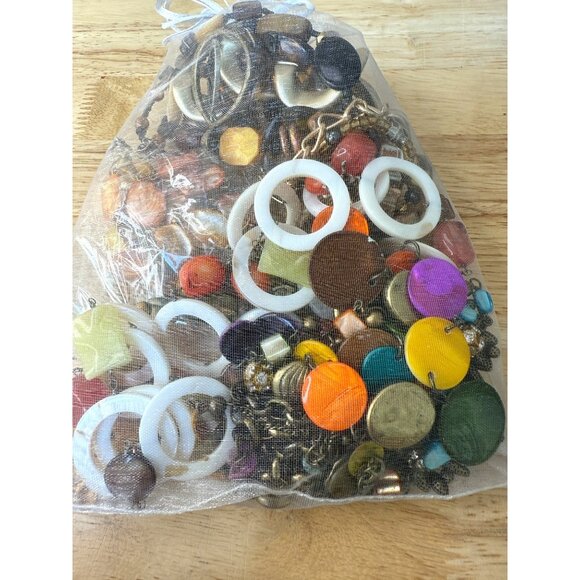 Earth Tone Jewelry Lot 1lb Beaded & Shell Assorted Casual Bohemian Fall Pieces - Picture 1 of 7